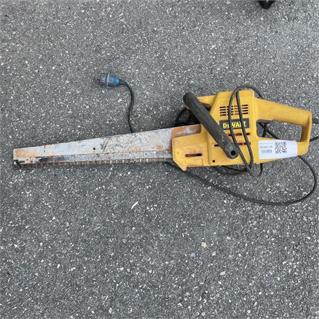 Dewalt DW 393 Ziegelsäge - ID: 120-LSV