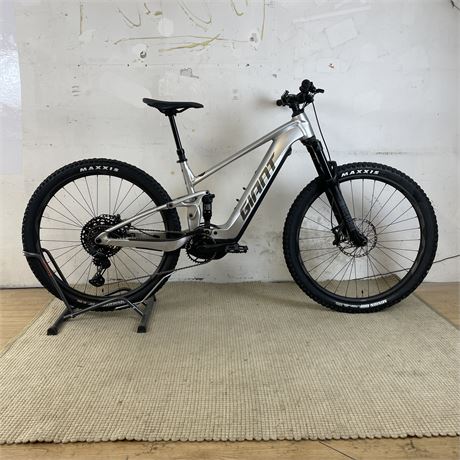 Giant Stance E+ Pro 0 E-Mountainbike | NEU - ID: 8-KP