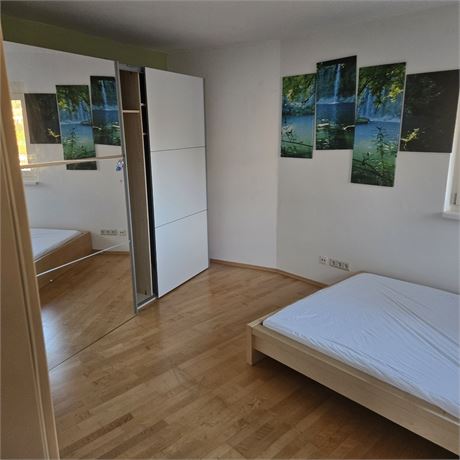 Zimmer komplett (Bett, Matratze, Kasten, Deko) - ID: 171-WF