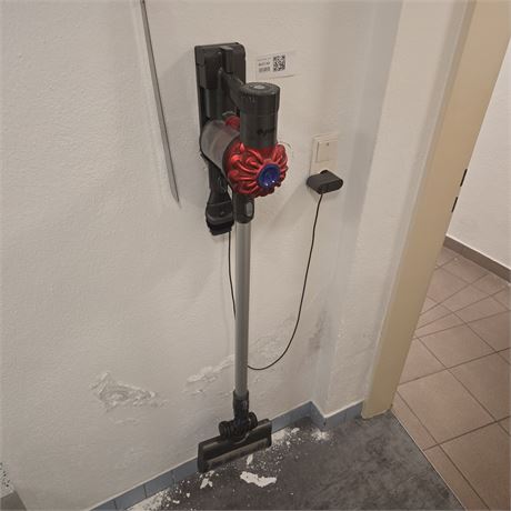 Dyson Akku Staubsauger - ID: 157-WF