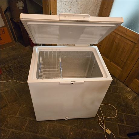 Whirlpool AFG6212B Gefriertruhe - ID: 7-BGP