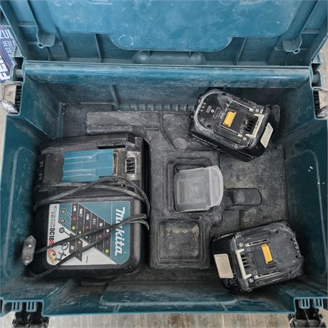 Makita Ladegerät & Akkus - ID: 117-STM