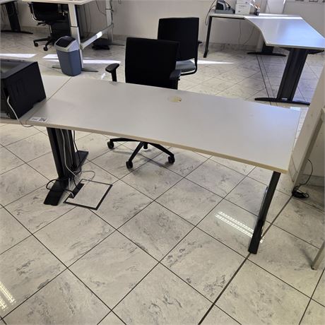 Schreibtisch - ID: 14-DUV