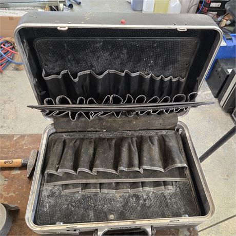 Werkzeugkoffer - ID: 112-RUR