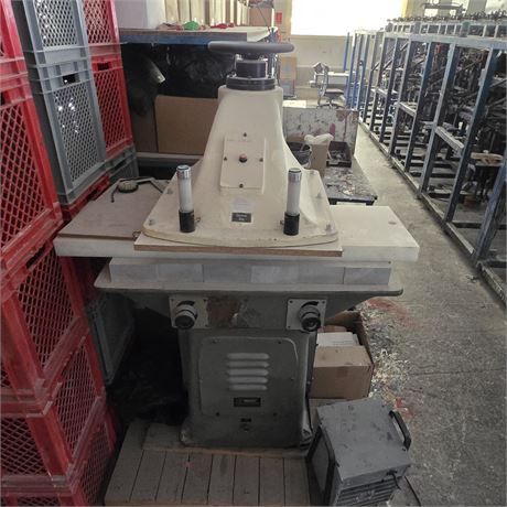 Standzepresse - ID: 79-CGW