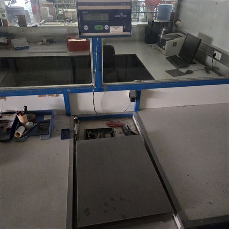 METTLER TOLEDO Waage - ID: 124-CGW