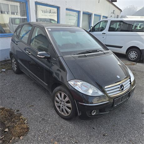 Mercedes A-Klasse Elegance - ID: 131-CGW