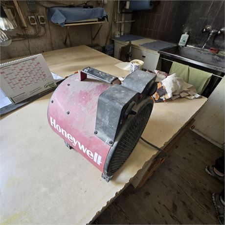 Honeywell HH-503E Heizlüfter - ID: 106-CGW