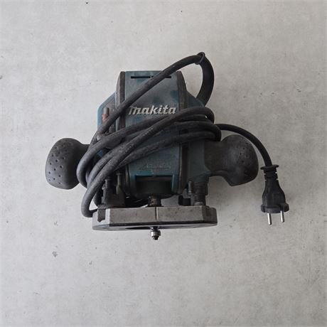 Makita RP0900 Oberfräse - ID: 15-CGW