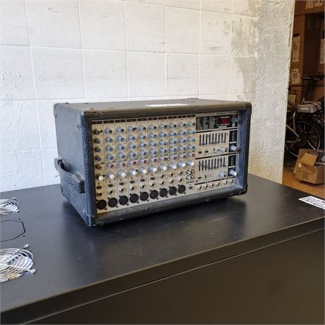 Behringer Europower PMX2000 Powermixer DEFEKT - ID: 28-VFB