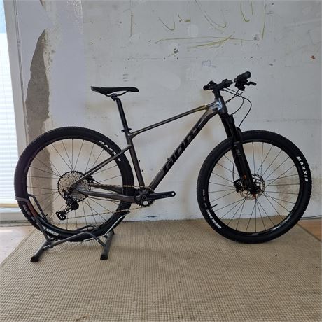 Giant XtC SLR 1 Hardtail Mountainbike - 29" - Gr. M - NEU - ID: 13-VFB