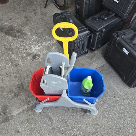 Putzwagen - ID: 5-LUP