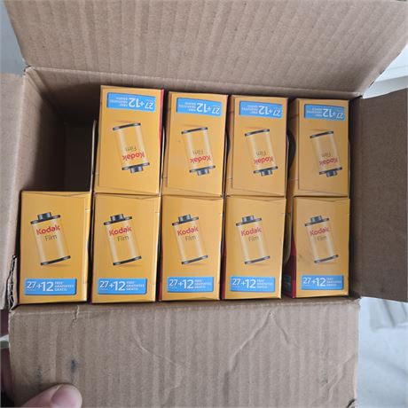 Kodak Film 27 Photos +12 - ID: 19-ZSP