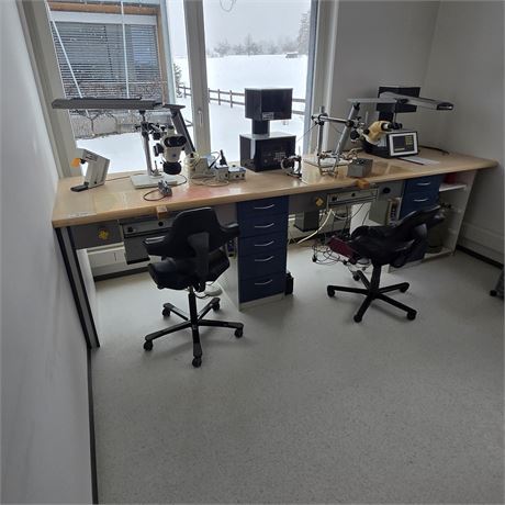 Zahntechniker Arbeitsplätze 2 Stück - ID: 49-ZSP