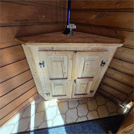 Eckschrank Holz - ID: 3-AHS