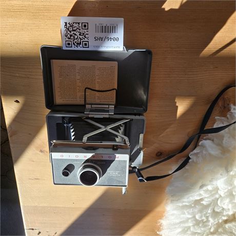 Polaroid Land Camera Automatic 340 - ID: 46-AHS