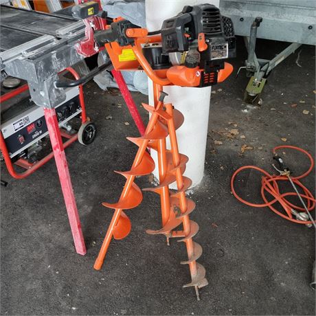 Fuxtec Benzin-Erdbohrgerät 52 cm³ + 3 Erdbohrer - ID: 48-MCW