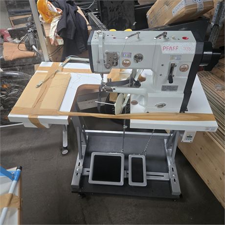 Pfaff 335-G-6/01 BLN Säulennähmaschine (Leder) - ID: 211-FPC
