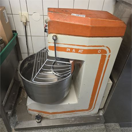 Pizzateig-Knetmaschine - ID: 64-GHT