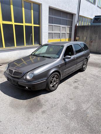 Lancia Lybra SW 1.9 JTD - ID: 11-HGG