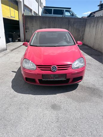 VW Golf V 1.6 - ID: 12-HGG