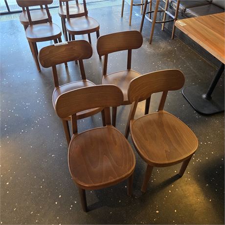 Thonet Nußbaum Holzstühle Typ 22 - ID: 23-LLG