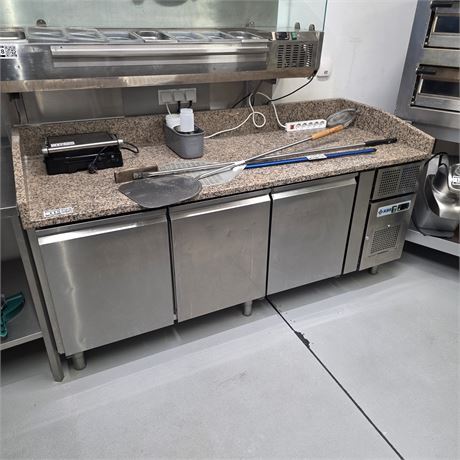 KBS Pizzatisch mit Kühlung, Edelstahl - ID: 115-PPA