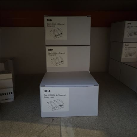 7 Stück DH4 DALI/DMX 4-Kanal Relay Unit - ID: 83-RTS