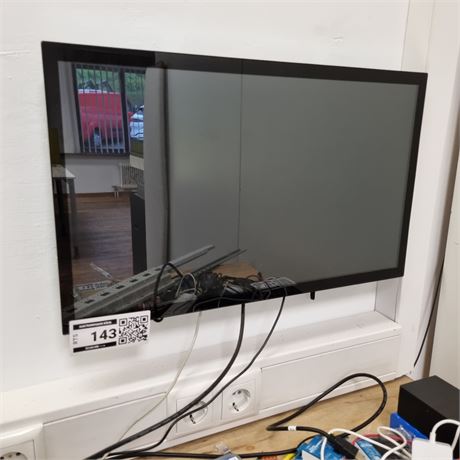 Monitor (Bildschirm) mit einer Diagonale von ca. 61 cm - ID: 143-RTS
